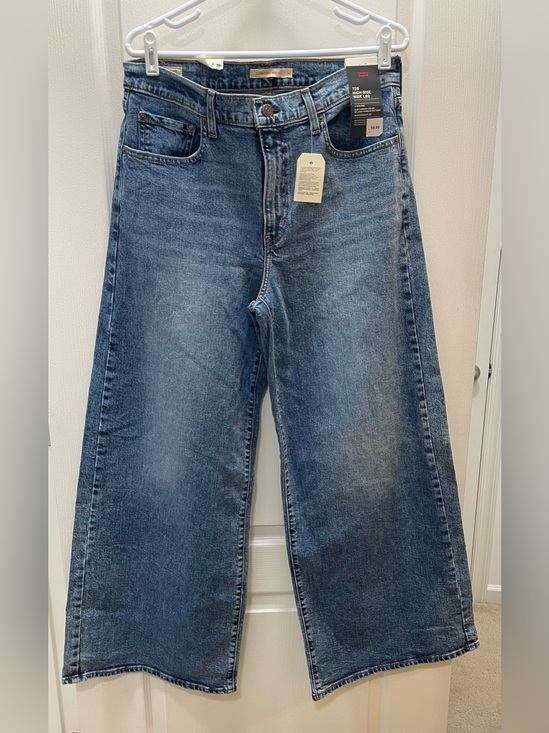 Levi's Denim - NWT Levi’s 728 High-Rise Wide Leg Jean
